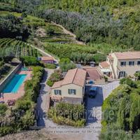 Azienda Agricola Portoferraio [A4318403]