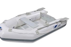 Gommone con motore elettrico nuovo