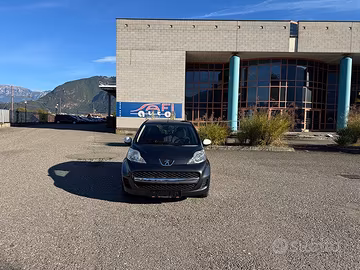 Peugeot 107 1.0 68CV 5p. Allure