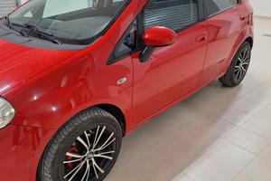 FIAT GRANDE PUNTO 