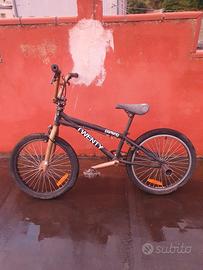 BMX bici