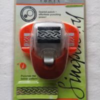 Perforatore per carta