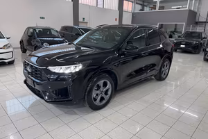 Kuga Plug In Hybrid 243CV ST-Line PARI NUOVO