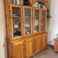 LIBRERIA LEGNO MASSICCIO REALIZZATA DA FALEGNAME