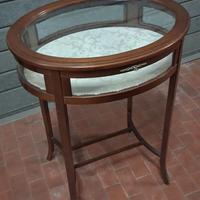 tavolino bacheca vintage tavolinetto vetri