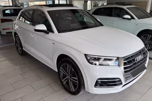 Audi Q5 2.0 TDI 190 Cv s line anno 2018