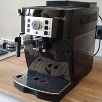 Macchina da caffè DeLonghi 