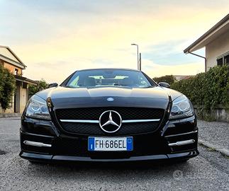 Mercedes SLK Cabrio AMG – 204 CV 