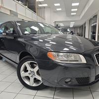 Volvo V70 2.4 d5 185 cv Momentum 2009