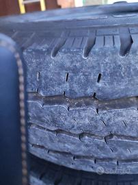 Pneumatici 215/70 R 15