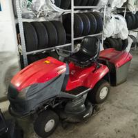 trattorino tagliaerba 