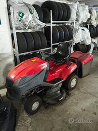 trattorino tagliaerba 