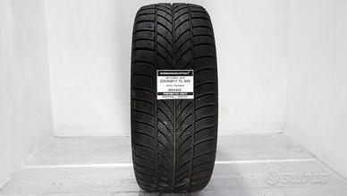1 PNEUMATICO USATO 225/45R17 94V A TREK MAXXIS GOM