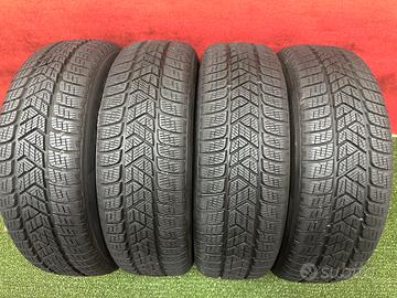 215 65 17 Gomme Inve 2022 Pirelli 95-99% 215 65R17