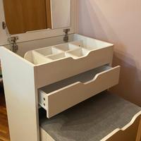 Mobile toeletta trucco/scrivania 