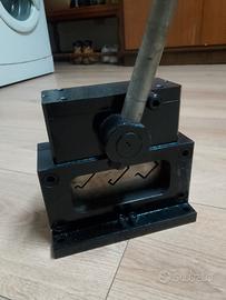 cesoia per barre Din