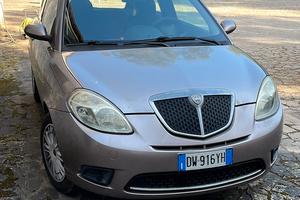 Lancia Ypsilon GPL