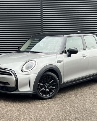 MINI Mini 5 porte Mini Cooper 1.5 Business Au...