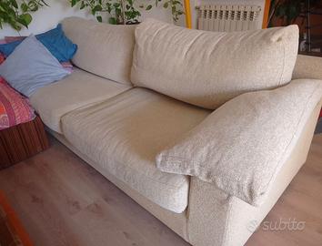 Divano 3 posti a chi se lo viene a prendere