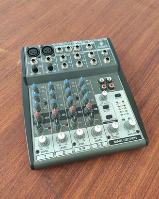 Mixer Beringer Xenyx 802, 8 input 2 output