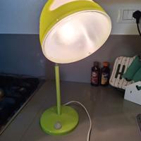 Lampada da tavolo per bambini Ikea