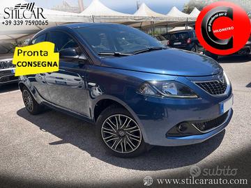 Lancia Ypsilon 1.0 FireFly 5 porte S&S Hybrid Gold