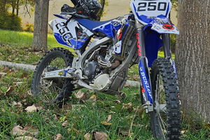 Yzf250