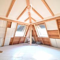 Laives: Bilocale mansardato da ristrutturare con g