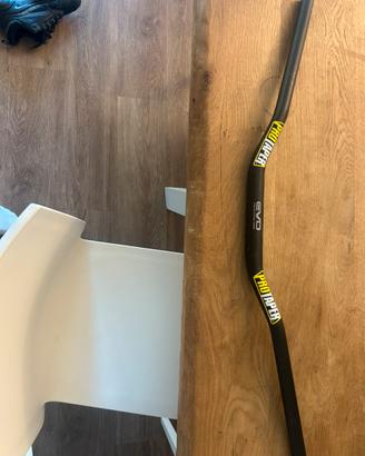 Manubrio pro taper evo