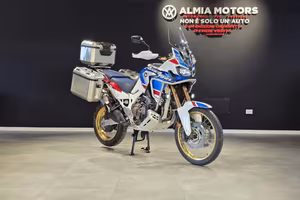 HONDA CRF1000L Africa Twin