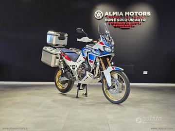 HONDA CRF1000L Africa Twin