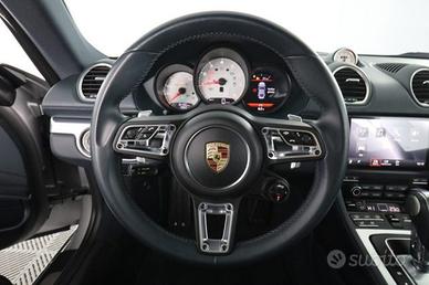 PORSCHE 718 718 Cayman