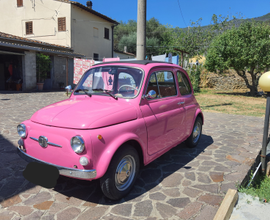 Auto d'epoca fiat 500 F