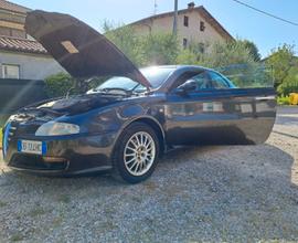Alfa romeo gt - 2005