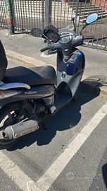 Scooter sh 125 anno 2007