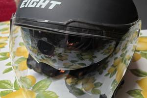 casco per scooter 