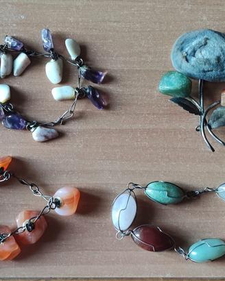 3 bracciali da donna con pietre e spilla 