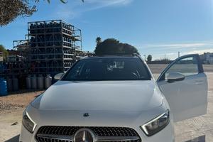 MERCEDES CLASSE A 200 AMG 2019 cambio automatico