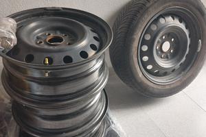 Cerchi originali toyota 16" con pattane e bulloni