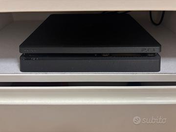 PS4 Slim + Giochi