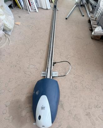 Motore a traino Nice sezionale