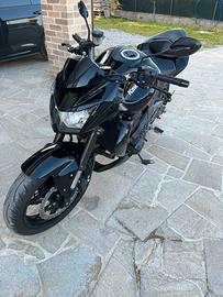 Kawasaki Z750