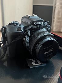 Canon EOS R100