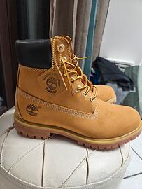 Timberland premium mai usata 