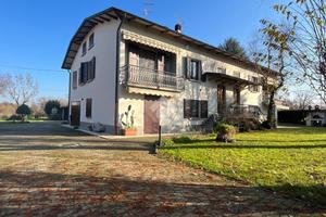 PORZIONE DI BIFAMILIARE A CAVRIAGO