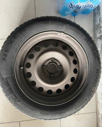 Gomme+cerchi Renault Captur