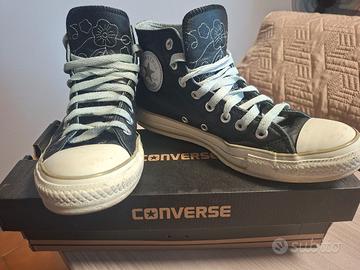 Converse donna in vera pelle con ricamo