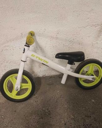 Bici senza pedali per bambini B'Twin Runride 100