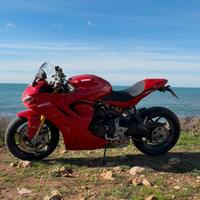Ducati Supersport 950s