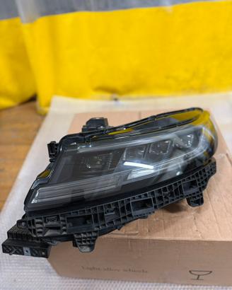 Faro anteriore six Ranger Rover Sport